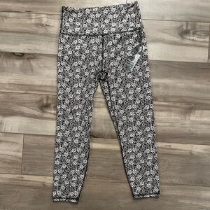 Zobha 25” Rose Print Black and White Bottoms Size L